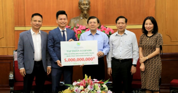 Ecopark ủng hộ đồng bào nghèo miền Trung 5 tỷ đồng khắc phục hậu quả bão lũ Ecopark ủng hộ đồng bào nghèo miền Trung 5 tỷ đồng khắc phục hậu quả bão lũ