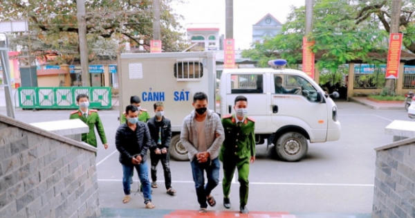 Quảng Ninh: Bắt giữ 3 đối tượng trong đường dây mua bán ma túy liên tỉnh Quảng Ninh: Bắt giữ 3 đối tượng trong đường dây mua bán ma túy liên tỉnh