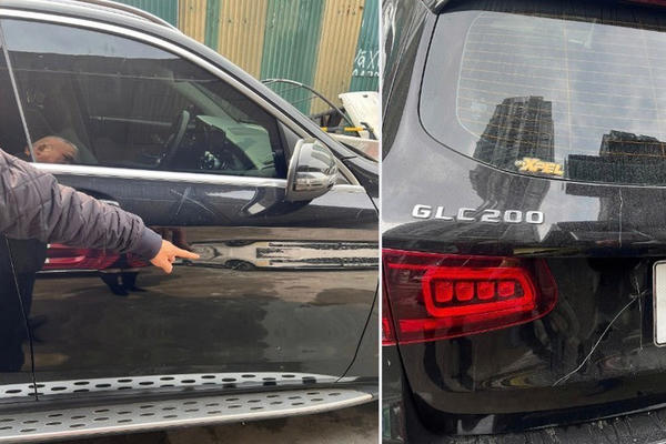 Vấn đề pháp lý vụ xe Mercedes bị cào xước, bẻ gương, đập kính khi đỗ trước một trung tâm tiếng Anh