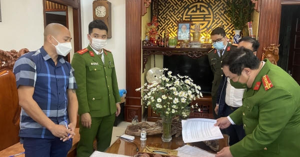 Phá chuyên án, bắt giữ 2 anh em ruột cho vay lãi suất "cắt cổ"