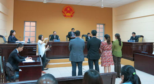 Địa chỉ của người bị kiện không đúng, vụ án dân sự được giải quyết như thế nào?