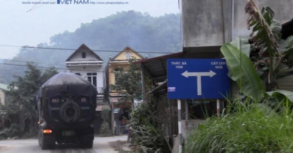 Yên Bái: Xe ben tải ì ạch bò trên đường nhưng.... lướt nhẹ qua mặt CSGT