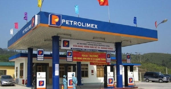 Lợi nhuận kinh doanh xăng dầu Petrolimex đạt 658 tỷ đồng Lợi nhuận kinh doanh xăng dầu Petrolimex đạt 658 tỷ đồng