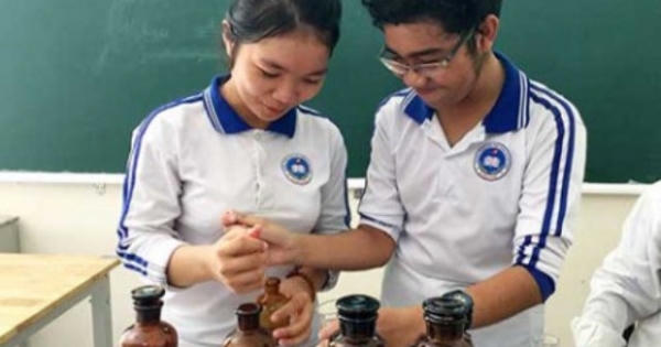 Cần Thơ: Học sinh lớp 11 sáng chế thành công sản phẩm đuổi muỗi