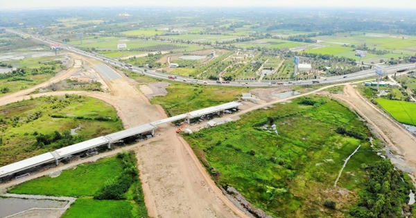 Hàng loạt dự án giao thông lớn phía Nam chậm vì đói vốn