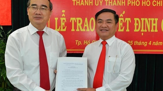 Công bố quyết định nhân sự 4 tỉnh thành