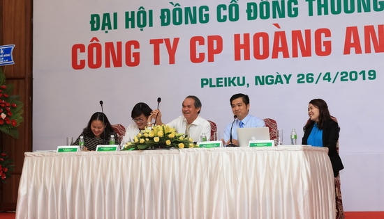 Sự thật về việc Hoàng Anh Gia Lai bán 20.000 ha đất cho Thaco? Sự thật về việc Hoàng Anh Gia Lai bán 20.000 ha đất cho Thaco?