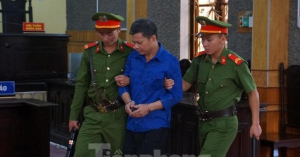 Gian lận thi ở Sơn La: Từ tiền hối lộ nâng điểm thành tiền... bán đất Gian lận thi ở Sơn La: Từ tiền hối lộ nâng điểm thành tiền... bán đất