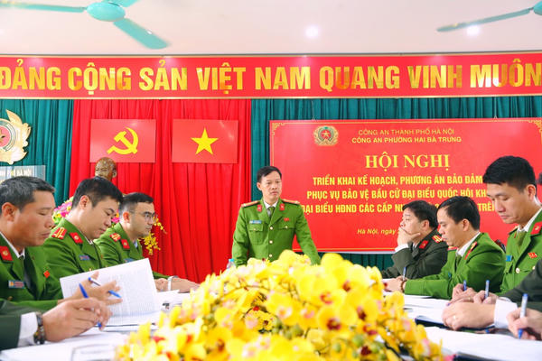 Công an TP Hà Nội: Sẵn sàng cho “Ngày hội non sông” Công an TP Hà Nội: Sẵn sàng cho “Ngày hội non sông”