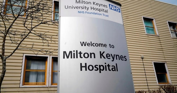 Bùng phát ổ dịch Covid-19 mới tại phòng thí nghiệm lớn nhất nước Anh