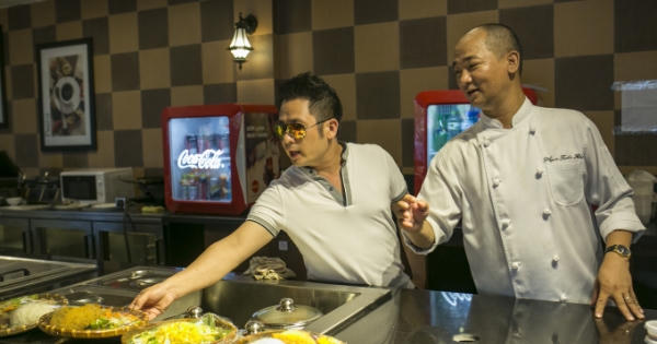 Bằng Kiều đến Đà Nẵng để… ăn bít tết Bằng Kiều đến Đà Nẵng để… ăn bít tết