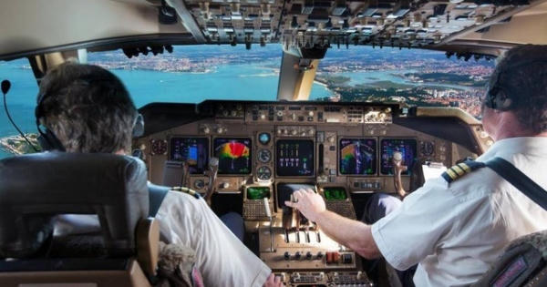17 phi công Pakistan tại Việt Nam bị dừng bay để xác minh nghi vấn bằng giả 17 phi công Pakistan tại Việt Nam bị dừng bay để xác minh nghi vấn bằng giả