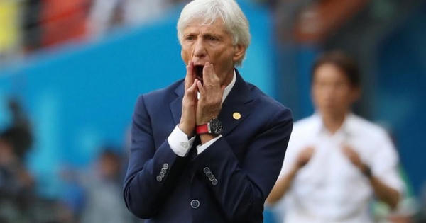 Thất bại trước Nhật Bản, HLV Colombia trút giận lên trọng tài Thất bại trước Nhật Bản, HLV Colombia trút giận lên trọng tài