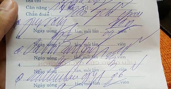 Bộ Y tế phê bình bác sĩ Bệnh viện Phụ sản Trung ương viết chữ 'gà bới'