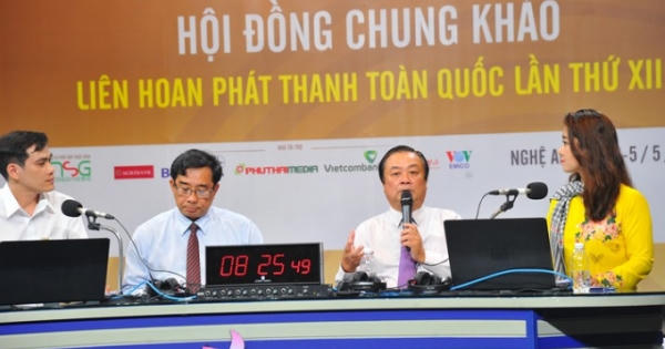 Liên hoan Phát thanh toàn quốc lần thứ XIII rộn rã trước giờ G