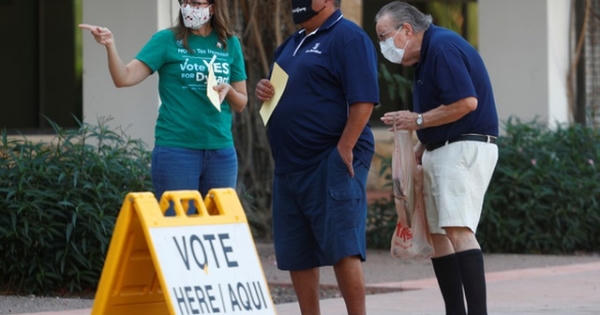 Bầu cử Mỹ 2020: Lỗi dữ liệu ở Arizona nhen nhóm hy vọng cho ông Trump