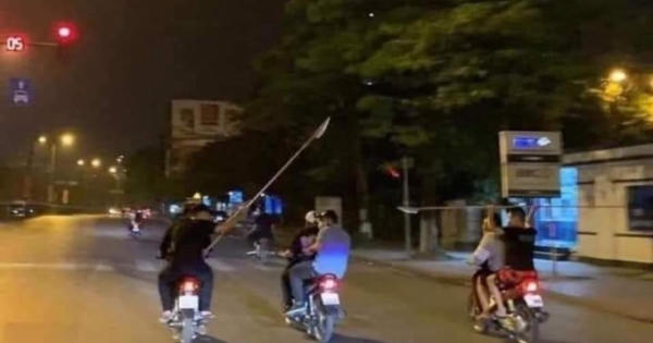 Kịp thời ngăn chặn 2 nhóm thanh niên mang hung khí đi gây án