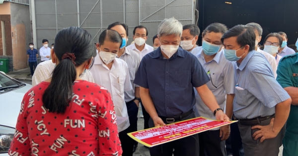 Lãnh đạo Bộ Y tế kiểm tra việc triển khai phòng, chống COVID-19 tại Đồng Nai Lãnh đạo Bộ Y tế kiểm tra việc triển khai phòng, chống COVID-19 tại Đồng Nai