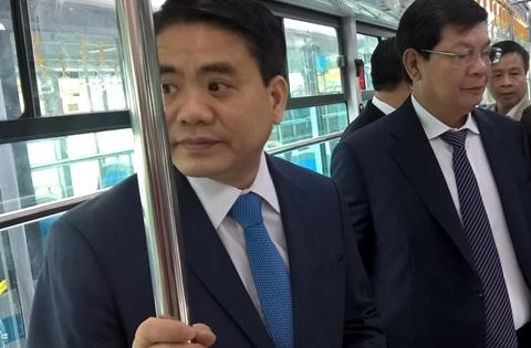 Chủ tịch Chung mong người dân tại Thủ đô ủng hộ xe buýt nhanh Chủ tịch Chung mong người dân tại Thủ đô ủng hộ xe buýt nhanh