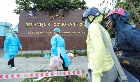 Hà Nội phát hiện 1 ca dương tính với Covid 19 đi lại nhiều bệnh viện, có dịch tễ rất phức tạp