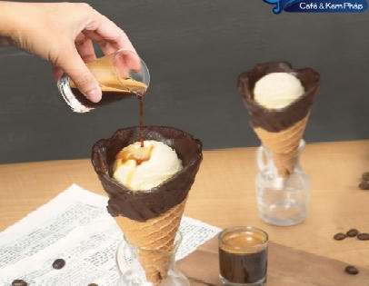 Affogato Cone - biến tấu từ thức uống trứ danh Italy và ốc quế