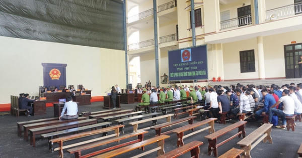 Vụ đánh bạc nghìn tỷ: "Rửa" 5.000 tỷ đồng bằng 160 hóa đơn khống