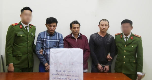 Khám nhà phát hiện 10 bánh heroin, 9kg ma túy và 20.000 viên ma túy tổng hợp