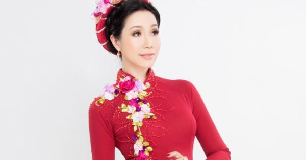 Trịnh Kim Chi thách thức nét thanh xuân trong tà áo dài