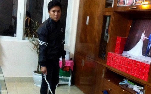 Người mẹ ruột đau đớn kể về đứa con 10 tuổi bị cha đẻ và mẹ kế bạo hành dã man