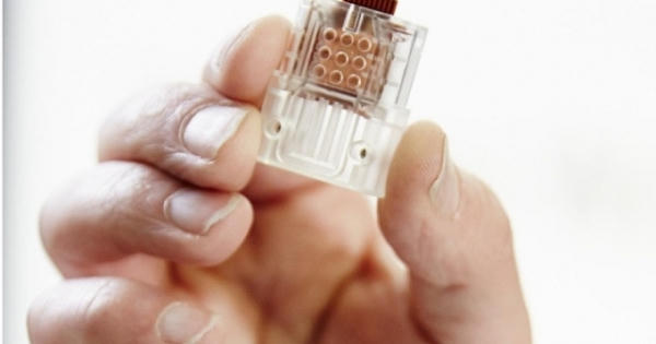 Phát minh mới: Xét nghiệm HIV chỉ bằng USB