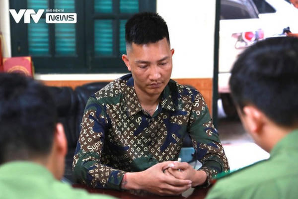 Mạo danh VTV để đưa tin giả về cứu trợ bão lụt, Huấn “Hoa Hồng” có thể vi phạm quy định nào?