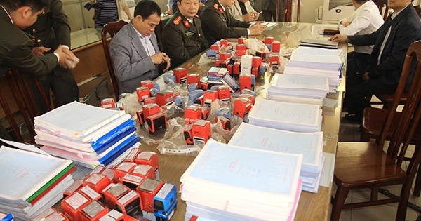 Điểm báo ngày 10/12/2016: Triệt phá ổ nhóm mua bán hóa đơn GTGT trị giá hơn 1.000 tỷ đồng