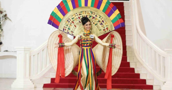 Ngắm nhìn phần trình diễn trang phục dân tộc trong tập 2 “Tôi là Hoa hậu Hoàn vũ Việt Nam”