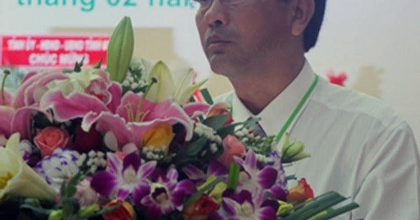 Kỷ luật Phó chủ tịch TP ký quyết định bồi thường...cho vợ