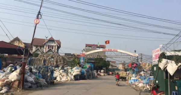 Hưng Yên: “Báo động” ô nhiễm làng nghề tái chế nhựa