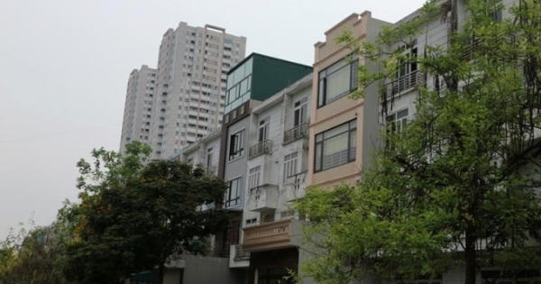 Khu đô thị của HUD bỏ hoang cả chục năm, nhiều biệt thự, liền kề “biến dạng” Khu đô thị của HUD bỏ hoang cả chục năm, nhiều biệt thự, liền kề “biến dạng”