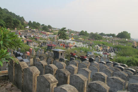 Vĩnh Phúc 'đau đầu' vì quá tải nghĩa trang