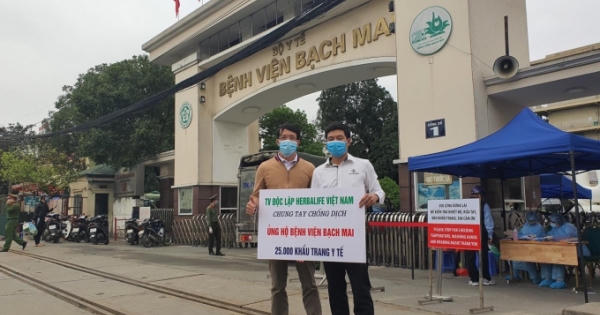 Herbalife Việt Nam đóng góp hơn 3,7 tỷ đồng phòng chống dịch COVID-19 Herbalife Việt Nam đóng góp hơn 3,7 tỷ đồng phòng chống dịch COVID-19