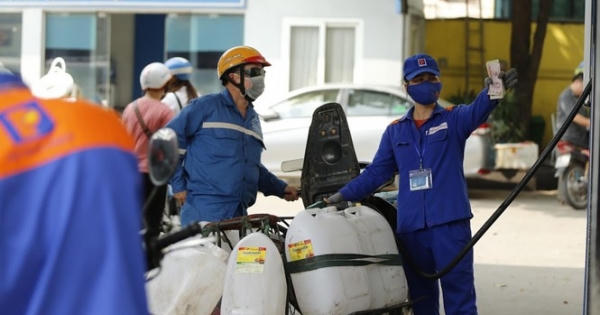 Thị trường xăng dầu biến động: Sóng ngầm Thị trường xăng dầu biến động: Sóng ngầm