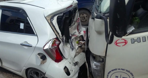 Hà Nội: Tai nạn liên hoàn trên đường vành đai 3