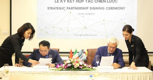 Thành công khi tư duy độc lập và biết "đứng trên vai người khổng lồ" Thành công khi tư duy độc lập và biết "đứng trên vai người khổng lồ"