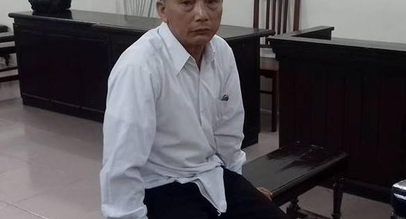 Hà Nội: Nổi cơn thú tính, "lão yêu râu xanh" xâm hại cháu bé bị thiểu năng