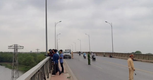 Hà Nội: Nhiều uẩn khúc vụ thanh niên chết bất thường sau 18 ngày mất tích Hà Nội: Nhiều uẩn khúc vụ thanh niên chết bất thường sau 18 ngày mất tích