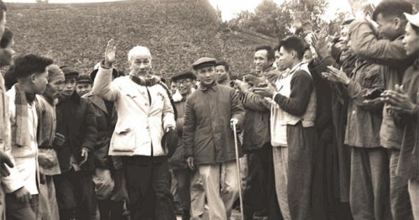 “Ðảng phải hết sức chăm nom đến đời sống của Nhân dân”