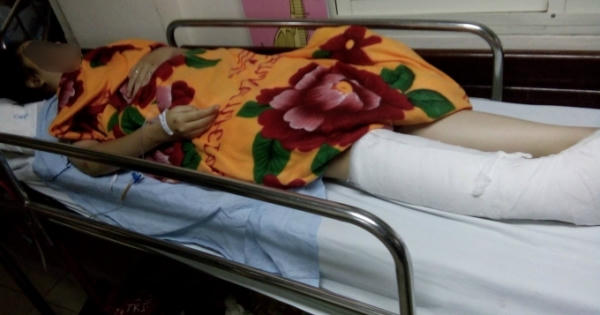 Thông tin mới nhất về vụ "Xe cứu thương biển Bắc Kạn gây tai nạn nghiêm trọng trong đêm tại Hà Nội" Thông tin mới nhất về vụ "Xe cứu thương biển Bắc Kạn gây tai nạn nghiêm trọng trong đêm tại Hà Nội"