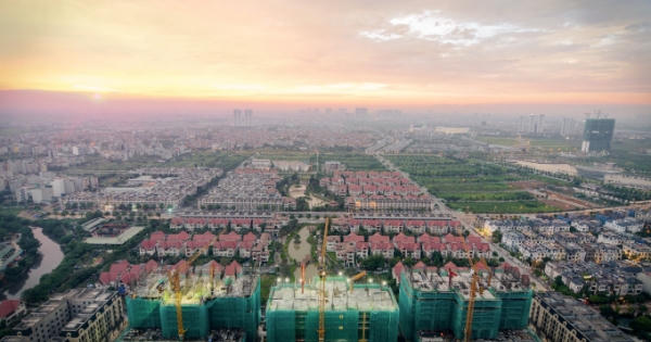 Văn Phú - Invest: Quản lý thay đổi và nắm bắt cơ hội