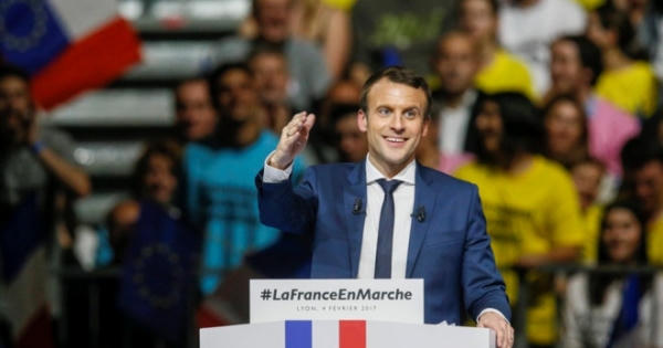 Ông Macron trở thành tân tổng thống Pháp Ông Macron trở thành tân tổng thống Pháp