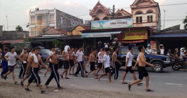 Bị phát hiện trốn trại, học viên cai nghiện siết cổ bảo vệ