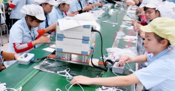 Lý giải xuất siêu liên tục cán đỉnh mới