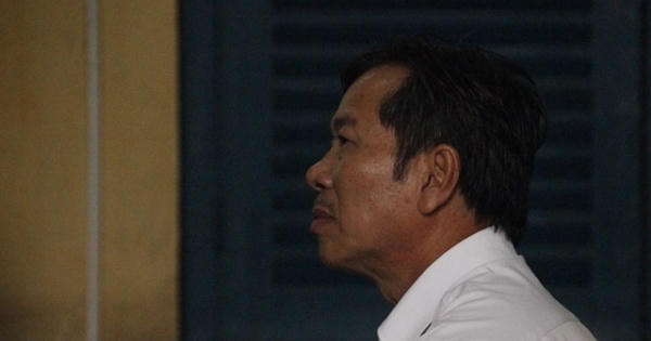 Để lộ đề thi, nguyên Trưởng phòng Giáo dục lãnh án Để lộ đề thi, nguyên Trưởng phòng Giáo dục lãnh án